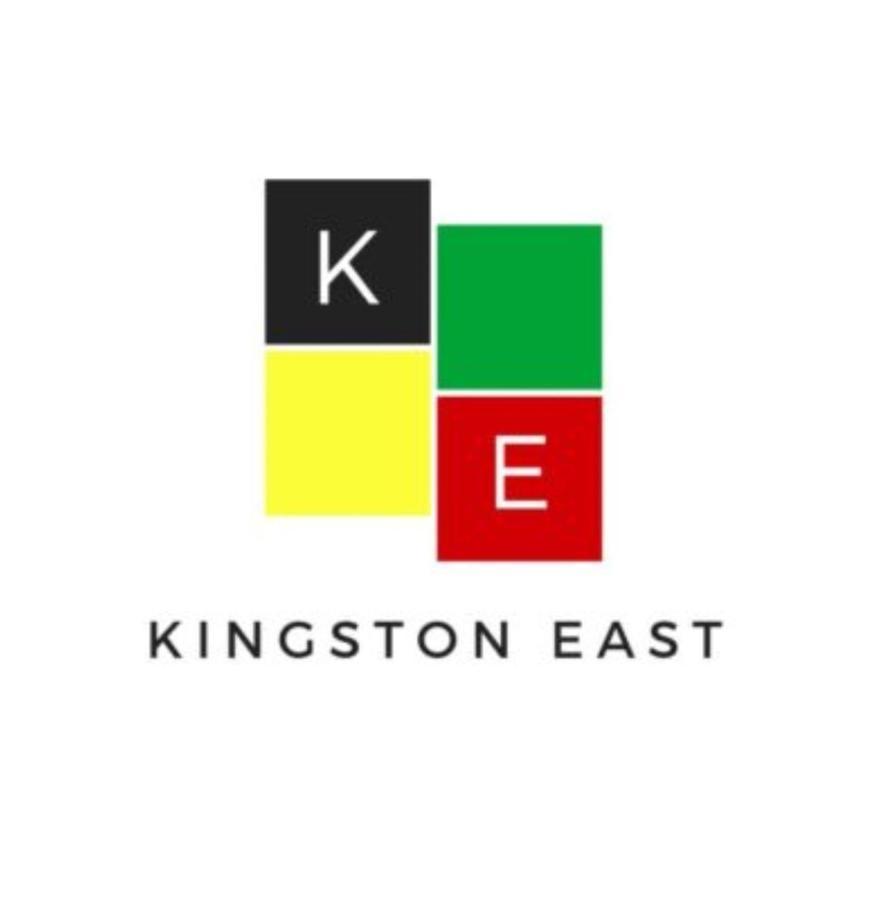 レックスバーグ The Palace At Kingston Eastアパートホテル エクステリア 写真